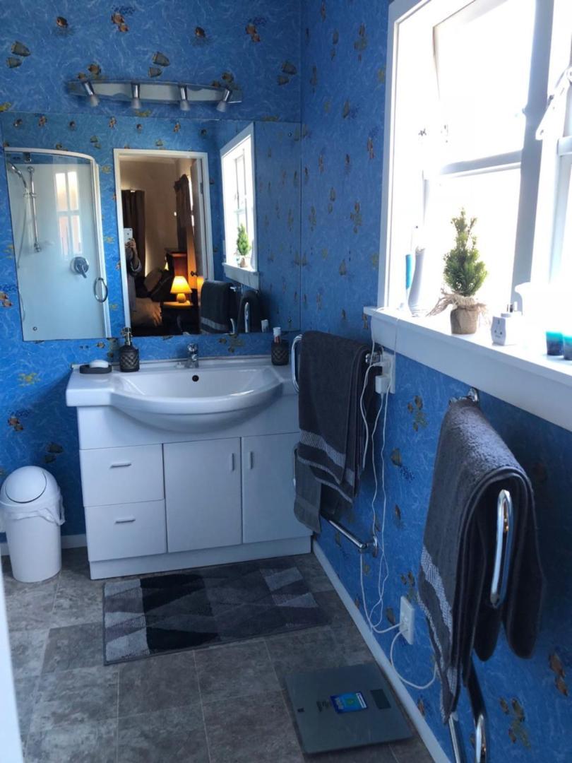 A Cozy Room With It'S Own Privacy Upper Hutt Buitenkant foto